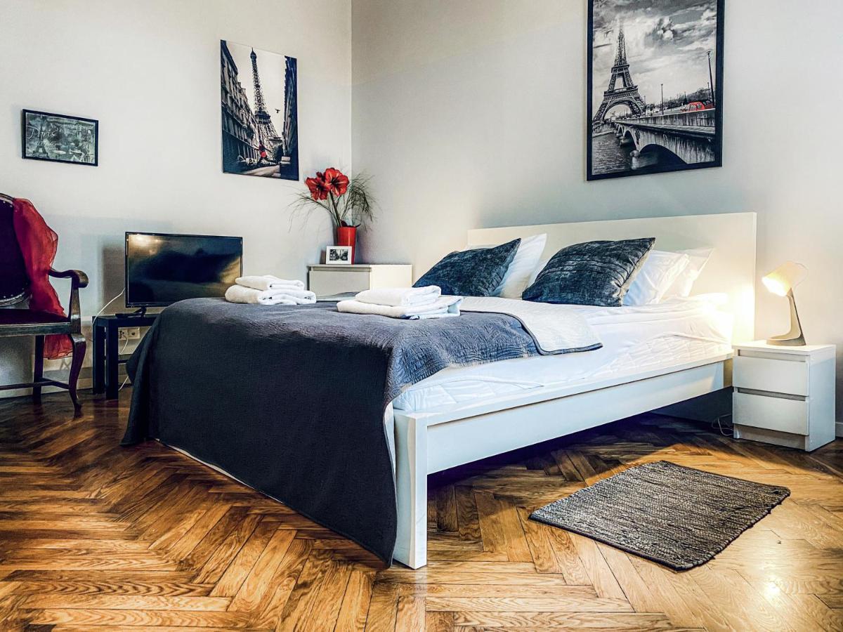 Apartment Next To Wawel Castle, Vistula River & Old Town Cracow Krakow Bagian luar foto